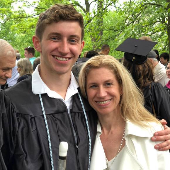 Meet your Posher, Carole - Picture 1 of 1